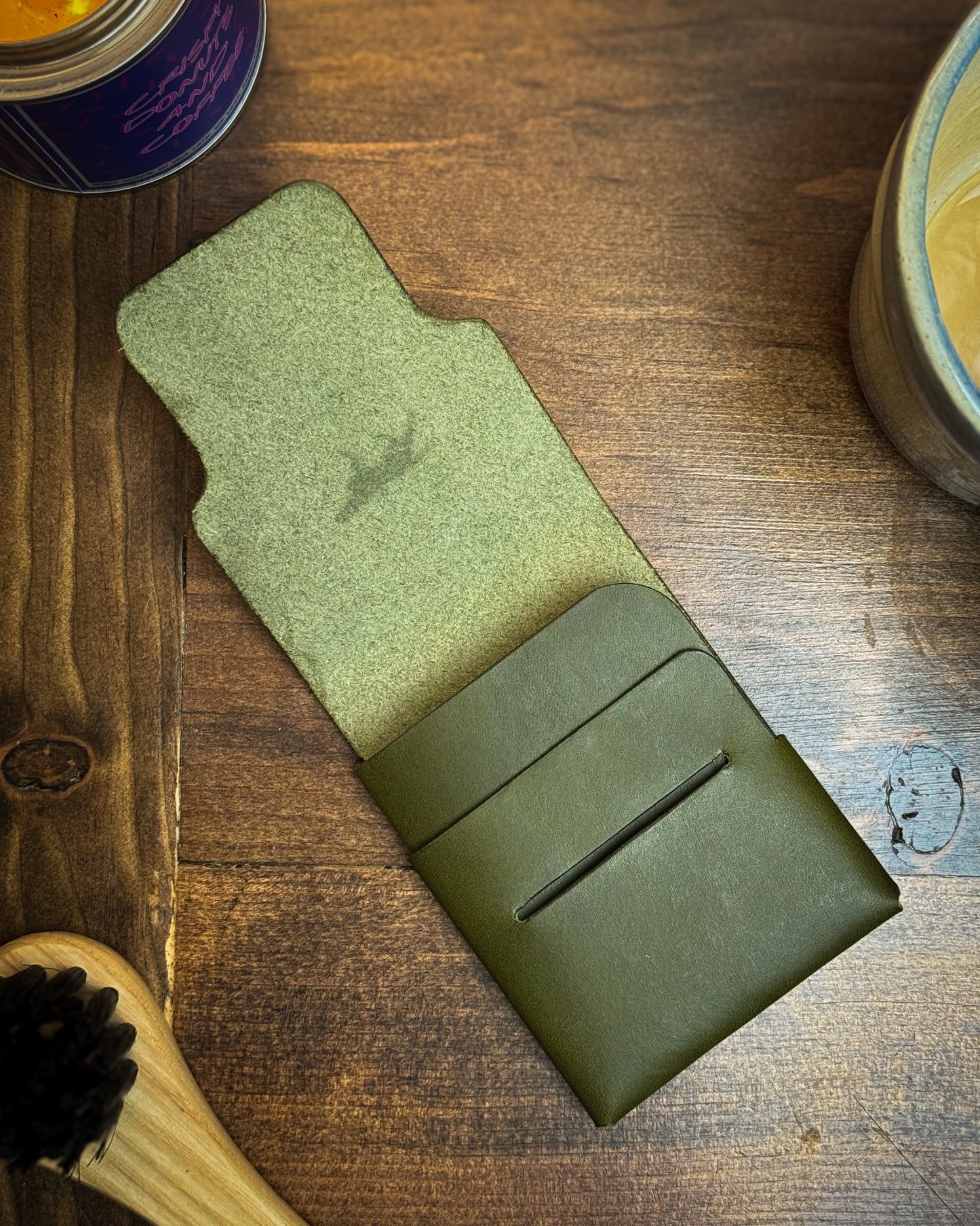Stitchless Buck - Minimalist Front Pocket Wallet