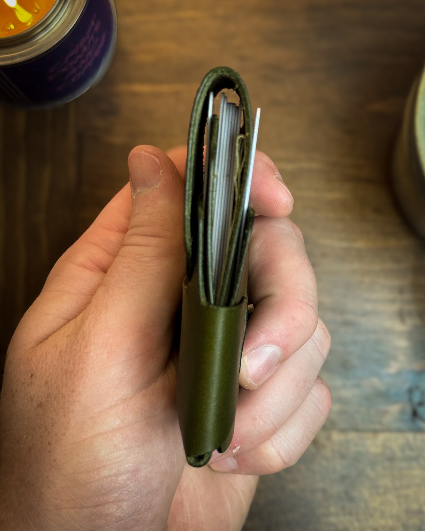 Stitchless Buck - Minimalist Front Pocket Wallet