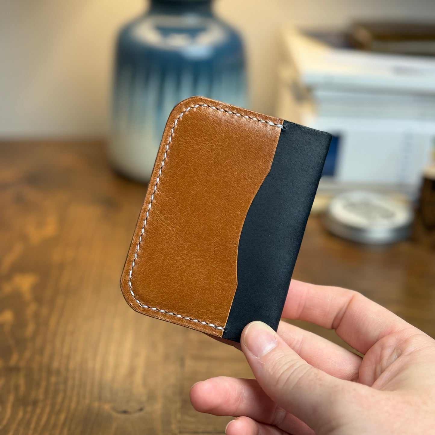 Handmade Minimalist Leather Bifold Wallet - Maggie