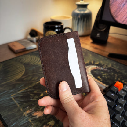 Handmade Minimalist Leather Bifold Wallet - Maggie