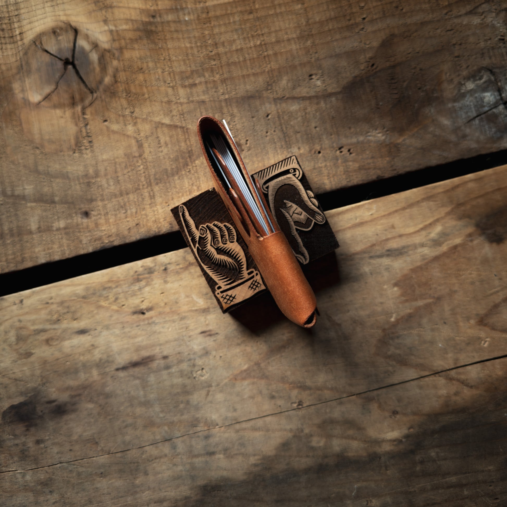 Side view of Stitchless Buck in Olmo Pueblo